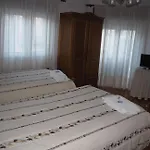 Monte Carlo - Alojamento Local Hostel *