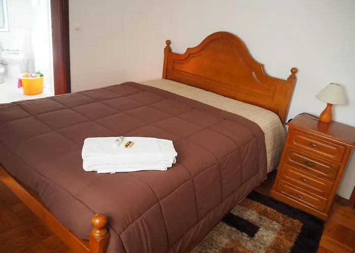 Monte Carlo - Alojamento Local Pedras Salgadas